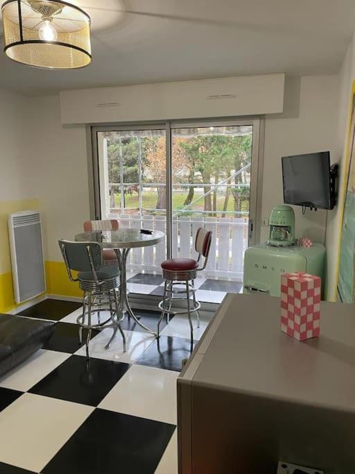 Studio Sixties - 180M Plage Saint-Georges-de-Didonne Bagian luar foto